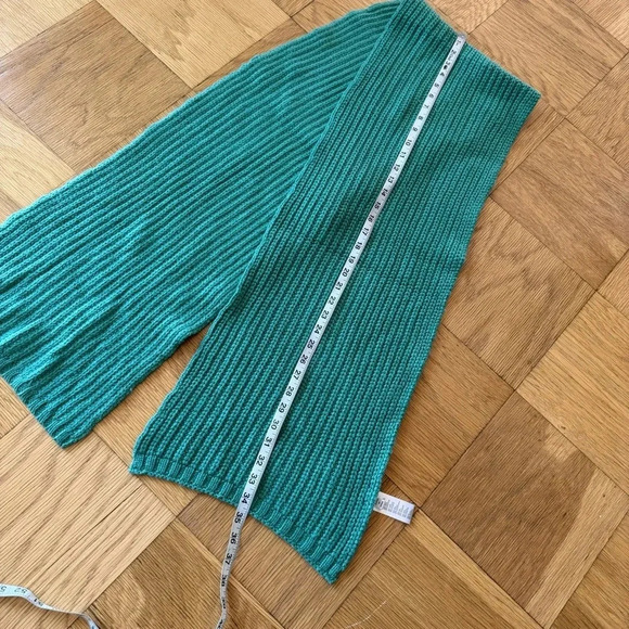 Lacoste Long Wool Blend Knit Scarf Cozy Winter Accessory - Picture 2 of 7